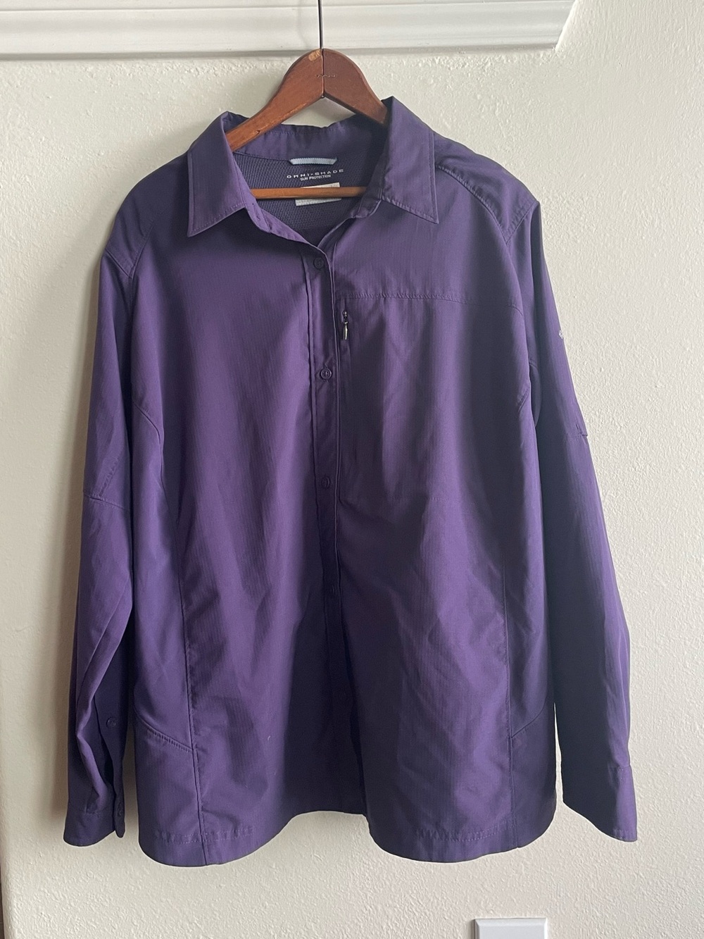 Columbia Women’s 2X Omni-Shade Vented Long Sleeve Hiking Shirt